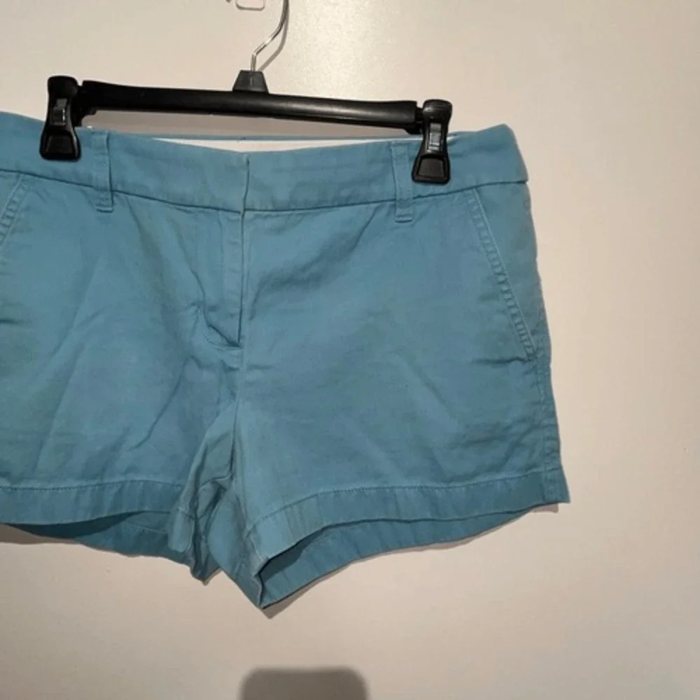 J.‎ Crew Women's Blue Classic Mid Rise Cotton Flat Front Chino Shorts Size 8